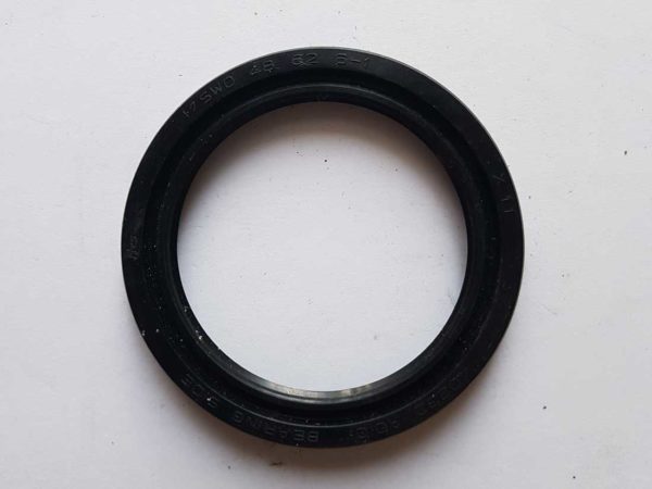 Datsun Bluebird Oil Seal Front Wheel